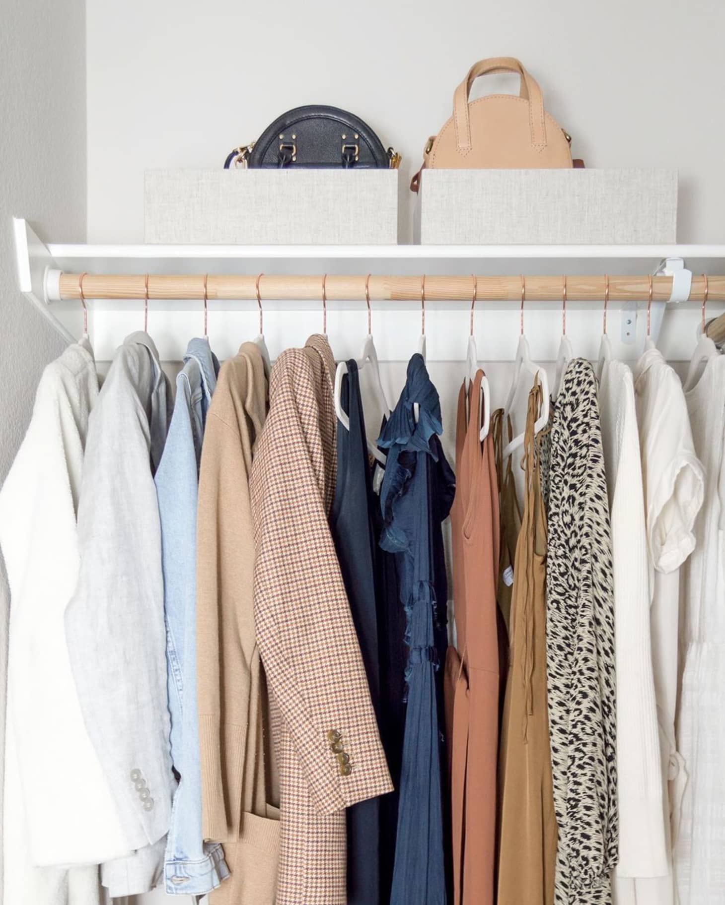Style Pull-Out Linen Drawers