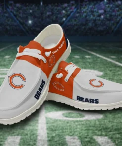 chicago bear slippers, chicago bears crocs, chicago bears gym shoes, chicago bears nike shoes, Chicago Bears shoes, chicago bears sneakers, chicago bears tennis shoes, crocs chicago bears, nike bears shoes, nike chicago bears sneakers